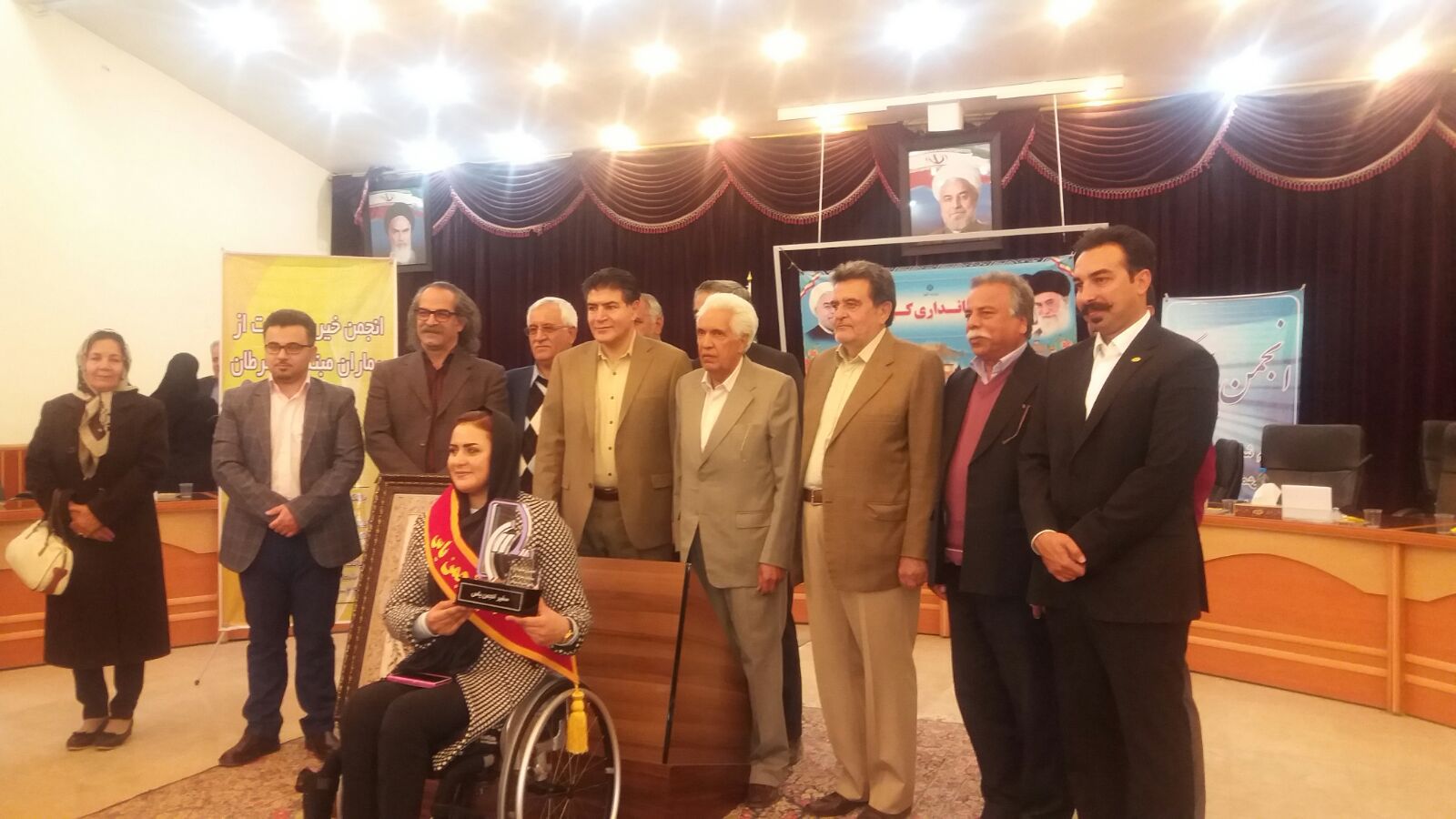 مراسم تجلیل از ورزشکار نیکوکار خانم زهرا نعمتی